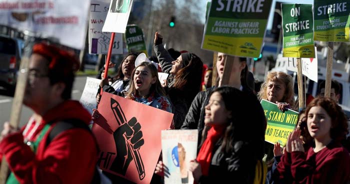 Oakland teachers go on strike, demand pay raises