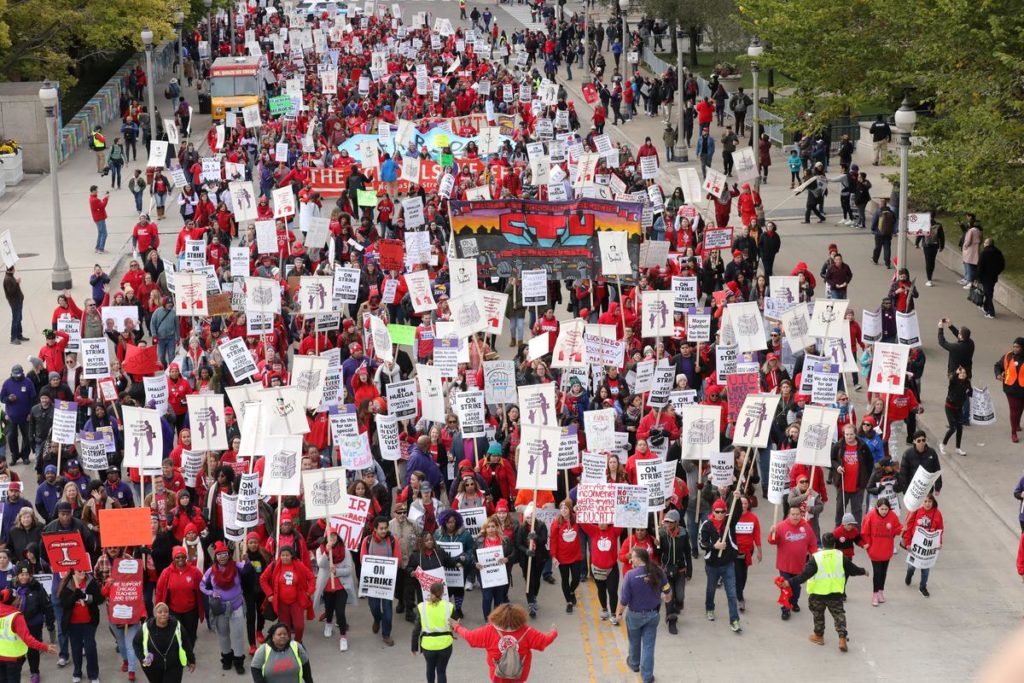‘We are hopeful’: Chicago teachers picket on 10th day of strike